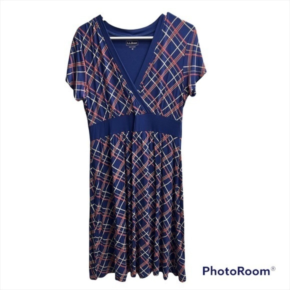 L.L bean blue plaid v neck stretchy dress size medium
